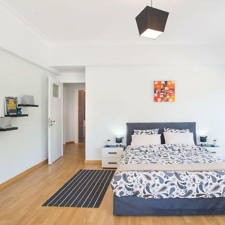 Ideally Located Flat ★ Close To Everything Apartment Atena Exterior foto