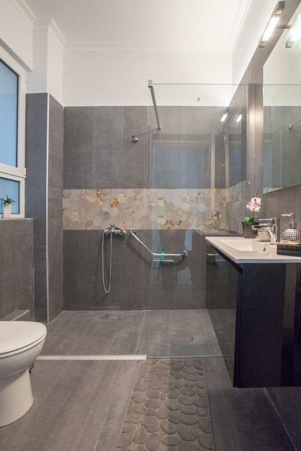 Ideally Located Flat ★ Close To Everything Apartment Atena Exterior foto
